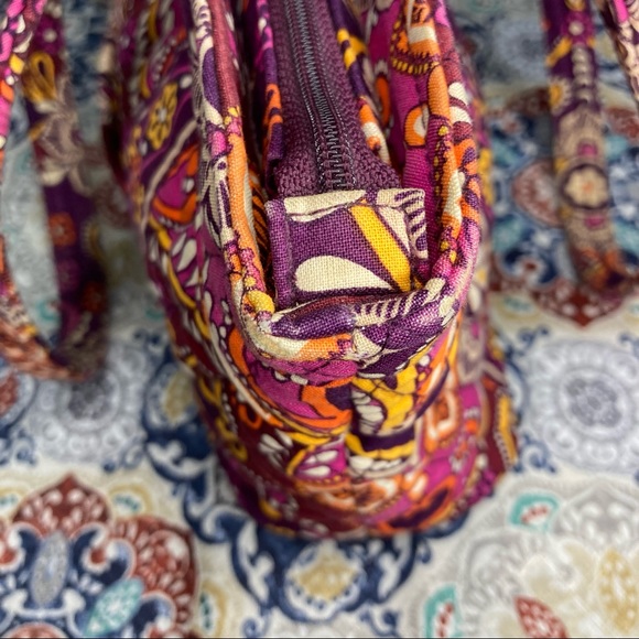 ❌SOLD❌ Vera Bradley • Little Mandy, Safari Sunset - Picture 4 of 11